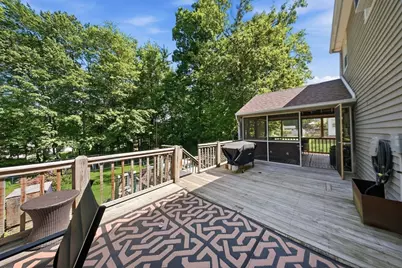 227 Acrebrook Dr, Northampton, MA 01062 - Photo 30