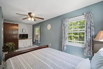 227 Acrebrook Dr, Northampton, MA 01062 - Photo 22