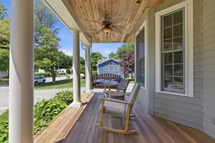 27 Boulder Dr, Burlington, MA 01803 - Photo 2
