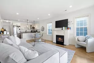118 Saxton St, Boston, MA 02125 - Photo 2