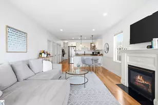 118 Saxton St, Boston, MA 02125 - Photo 10