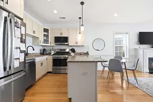 118 Saxton St, Boston, MA 02125 - Photo 4