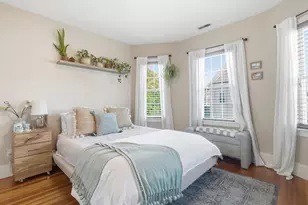 118 Saxton St, Boston, MA 02125 - Photo 16