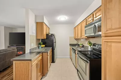 18 Dailey Street #H, Attleboro, MA 02703 - Photo 4