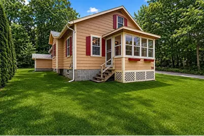 70 Groveland St, Abington, MA 02351 - Photo 2