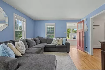 70 Groveland St, Abington, MA 02351 - Photo 4