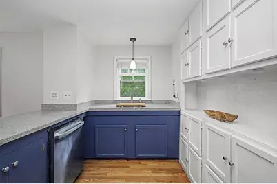 70 Groveland St, Abington, MA 02351 - Photo 8