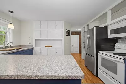 70 Groveland St, Abington, MA 02351 - Photo 10