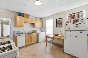 81 Marion St, Somerville, MA 02143 - Photo 32