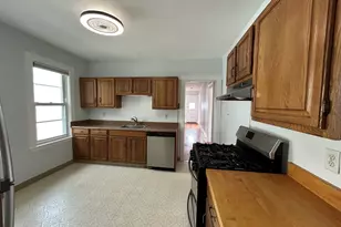 17 Oakland, Watertown, MA 02472 - Photo 10
