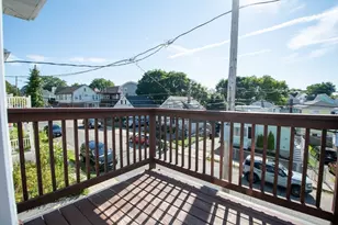 17 Oakland, Watertown, MA 02472 - Photo 4