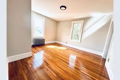 56-58 Lexington St #56, Newton, MA 02465 - Photo 4