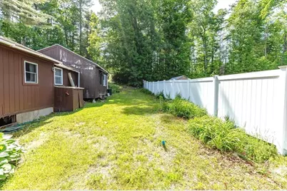 603 Alden St, Ludlow, MA 01056 - Photo 18