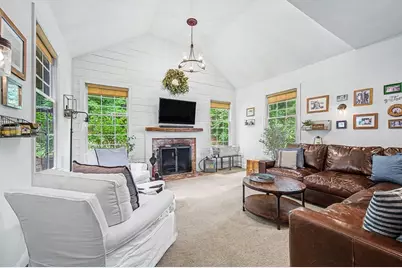 13 Hearthstone Rd, Hopkinton, MA 01748 - Photo 6