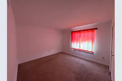 685 Oak St #5-12, Brockton, MA 02301 - Photo 8