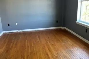 257 Pleasant St, Worcester, MA 01609 - Photo 6