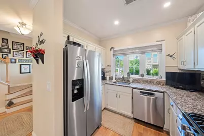 267 Allerton Commons Ln #267, Braintree, MA 02184 - Photo 6
