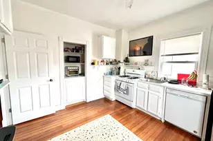18 Winslow Rd, Brookline, MA 02446 - Photo 2