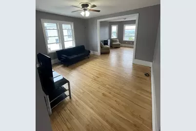 93 Sterling St, Worcester, MA 01610 - Photo 8