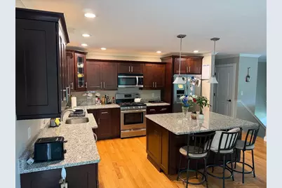 21 Forest St, Pembroke, MA 02359 - Photo 6