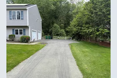 21 Forest St, Pembroke, MA 02359 - Photo 2