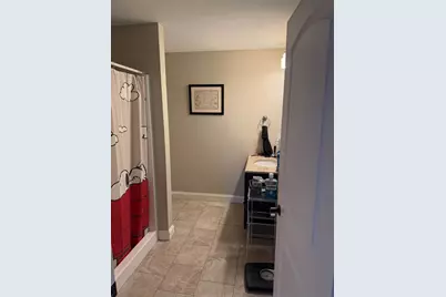 21 Forest St, Pembroke, MA 02359 - Photo 16