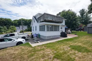 299 South Rd, Bedford, MA 01730 - Photo 2