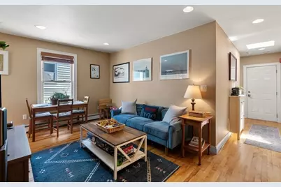 295 River St #3R, Cambridge, MA 02139 - Photo 4