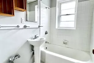 9 Twomey Ct, Boston, MA 02127 - Photo 8