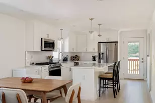 51 Bryant St, Everett, MA 02149 - Photo 2