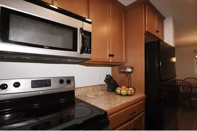 220 Bedford St #F4, Bridgewater, MA 02324 - Photo 16