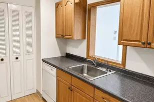 25 Greentree Ln, Weymouth, MA 02190 - Photo 6