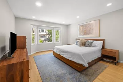 48 Regent Circle #48, Brookline, MA 02445 - Photo 8
