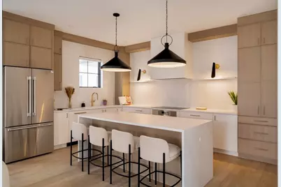 15 South Waverly #15, Boston, MA 02135 - Photo 8