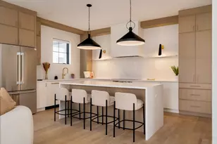 15 South Waverly, Boston, MA 02135 - Photo 2