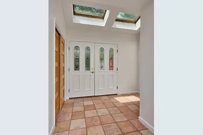 15 Red Fox Ln, Amherst, MA 01002 - Photo 4