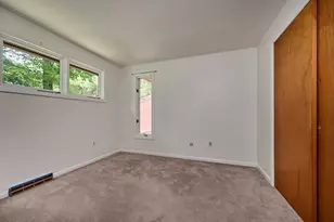 15 Red Fox Ln, Amherst, MA 01002 - Photo 16