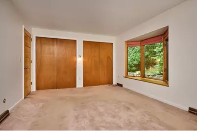 15 Red Fox Ln, Amherst, MA 01002 - Photo 12