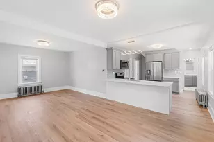386 Thacher St, Attleboro, MA 02703 - Photo 8