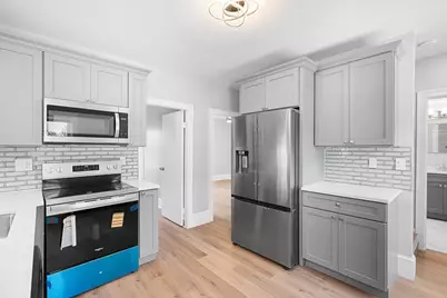 386 Thacher St, Attleboro, MA 02703 - Photo 4
