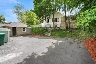 386 Thacher St, Attleboro, MA 02703 - Photo 26