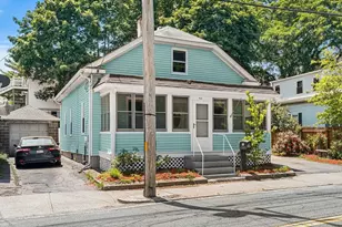 386 Thacher St, Attleboro, MA 02703 - Photo 28