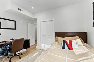 7 Oswald St, Boston, MA 02120 - Photo 12