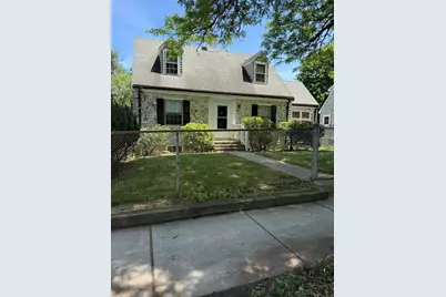 130 Winchester St, Newton, MA 02461 - Photo 2