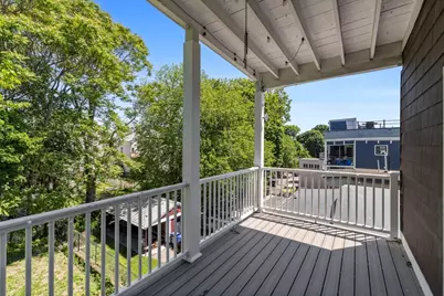 530-532 E Sixth Street #3, Boston, MA 02127 - Photo 4
