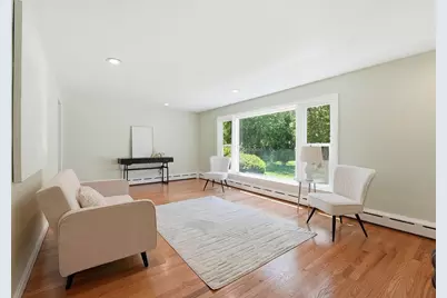 83 Druid Hill Rd, Springfield, MA 01129 - Photo 6