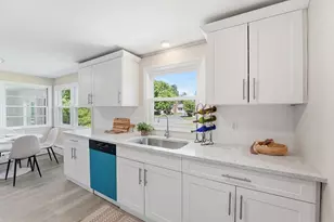 83 Druid Hill Rd, Springfield, MA 01129 - Photo 12