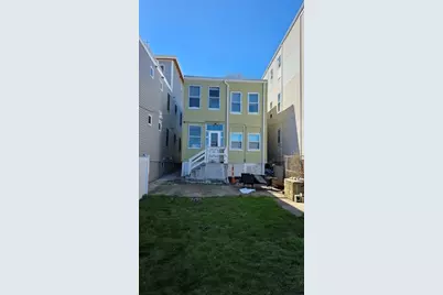74 Wordsworth St, Revere, MA 02151 - Photo 16