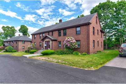 34 Weston Ave #4, Braintree, MA 02184 - Photo 2