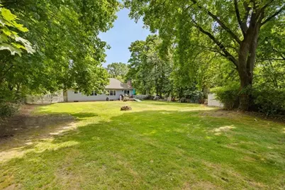 115 Springhill Ave, Bridgewater, MA 02324 - Photo 32